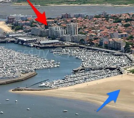 Maisonnette 300m Apartment